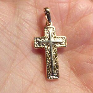 New GOLD CROSS Pendant Silver Religious Crucifix Detailed design Gift 4 Him Her